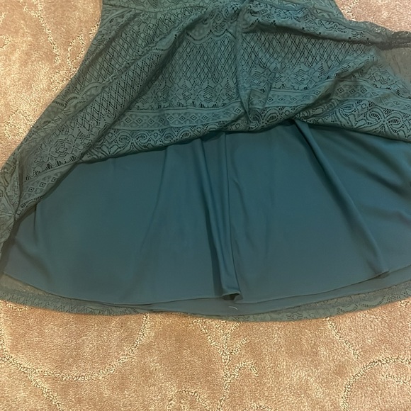 Green sleeveless party holiday dress, worn as youth XL (no size tag) - Picture 6 of 6